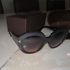 Tom Ford Black Round Rachel TF533 Sunglasses